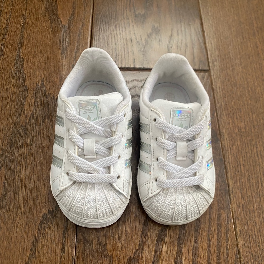 Adidas Toddler 4K White Sneakers - hardly worn!